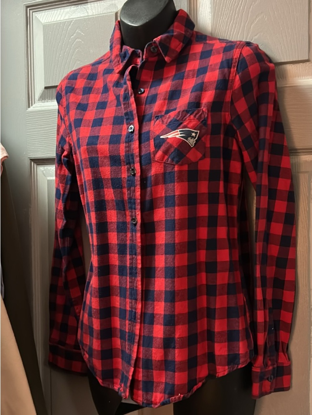 New England Patriots Red & Navy Plaid Button-Up Shirt